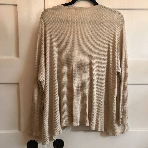 Jolie Scoop Neck Waffle Knit Cropped Sweater Top - Picture 6 of 8